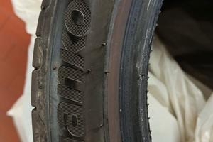 treno di 4 gomme estive auto nuove