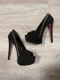 Scarpe tacco nere con borchie / numero 36