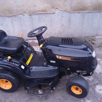 Trattore tagliaerba McCulloch