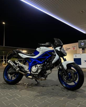 Suzuki Gladius 650-Depotenziata A2-Accessoriata