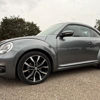 VW Maggiolino 2.0 TDI 110CV 2017 Cerchi 19