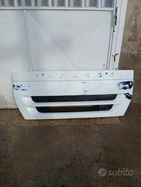 Mascherina anteriore iveco trakker