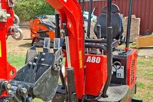 Escavatore A80