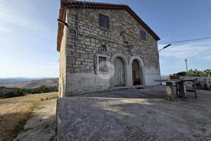 CASA INDIPENDENTE A RIPALIMOSANI