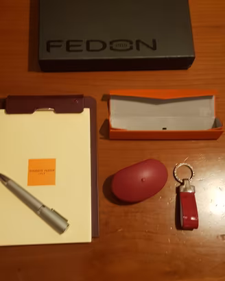 porta notes  penna portachiavi e astuccio fedon 