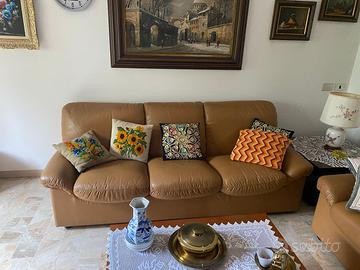 divani in pelle 3 posti+2 posti