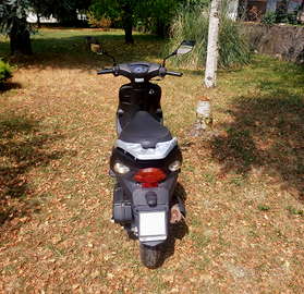 Scooter 50cc Daelim S4