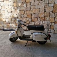 Vespa bajaj sl 150