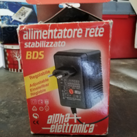 Alimentatore stabilizzato regolabile