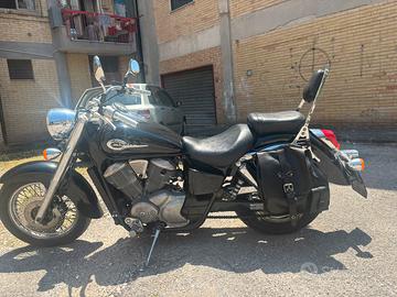 Honda Shadow 750 (VT750C - RC44)  MOTO STORICA
