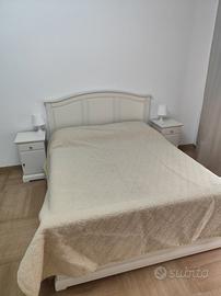 Coperta matrimoniale di lana.
