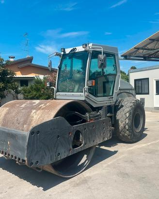 Rullo ferro gomma Hamm 13 ton.