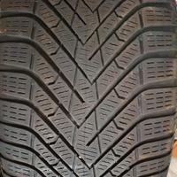 Gomme Pirelli 245/45/21