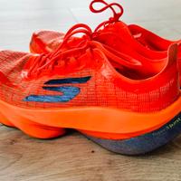 Scarpe running Skechers Aero Tempo, carbon (37)