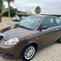 Lancia Ypsilon 1.4 Platino Ecochic GPL