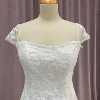 Abito da sposa nuovo da stock e rimanenze