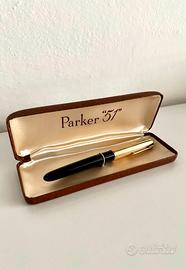 Parker "51" Stilografica Vintage  – Nero e Oro
