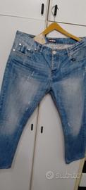 pantaloni jeans 