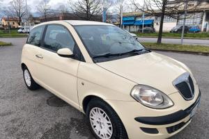 lancia ypsilon 1.2 benzina 