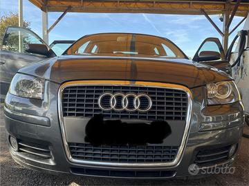 Audi A 3   2.0.  TDI