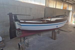 Gozzo in legno a Sferracavallo (Pa)