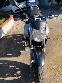 Suzuki GSR 600