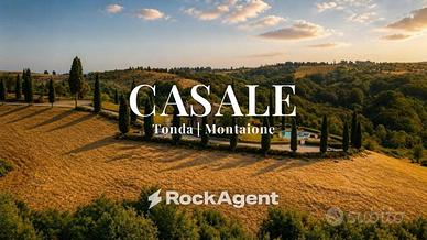 Rustico / Casale di 583 m² con più di 5 locali a M