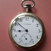 Orologio da tasca LA TERRA Swiss Made, argentato.