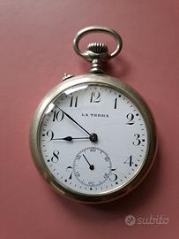 Orologio da tasca LA TERRA Swiss Made, argentato.