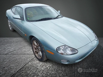 2001 JAGUAR XK8 COUPE