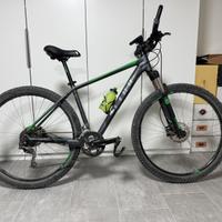 MTB Mountain Bike CUBE Analog 29" Nero e Verde