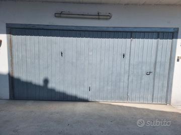 Serranda di grandi dimensioni