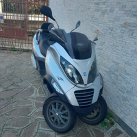 Piaggio mp3 250c