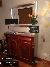 Mobile antico inglese