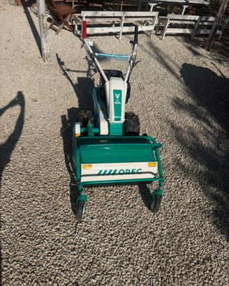 Mototrincia Bullmower HR662