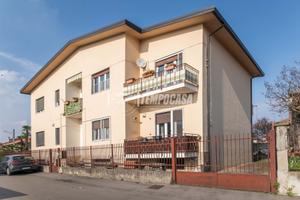 TRE LOCALI CON CANTINA SENZA SPESE