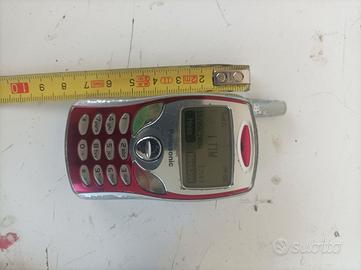 Telefono cellulare di piccole dimensioni