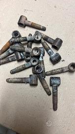 cardini per chiusura finestre 