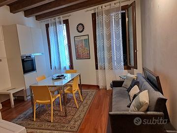 Bilocale arredato in centro storico