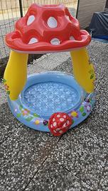Piscina bimbo