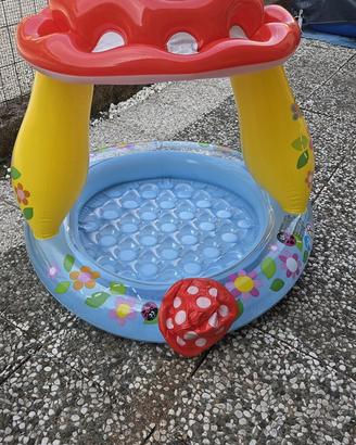 Piscina bimbo
