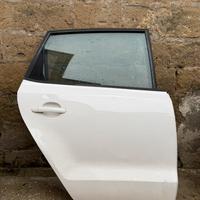 Portiera posteriore polo v