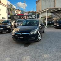 Opel Astra 1.4 16V Twinport 5 porte Enjoy