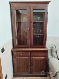 Credenza in legno massello con vetrina - Rustico