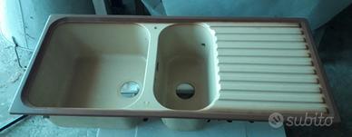 Lavello NUOVO a due vasche 