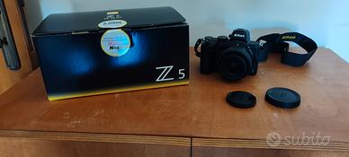 NIKON Z5 COME NUOVA CON ACCESSORI 
