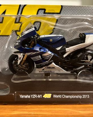 Modellino Yamaha YZR-M1 Vale Rossi.
