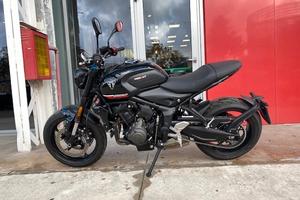 Triumph Trident 660