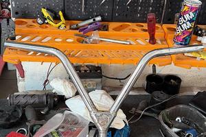 manubrio a V piaggio ciao