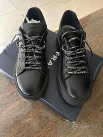 Scarpe FRAU